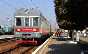 Билеты на первые поезда в Крым практически распродали
