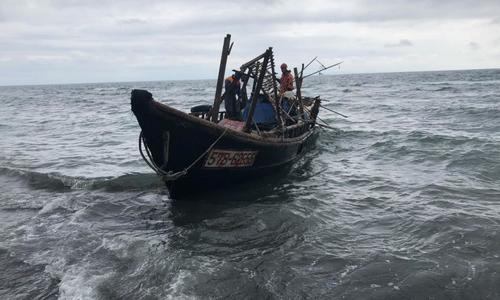 В Черном море нашли лодку с трупом