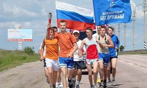 Участники эстафеты мира пробегут с факелом по Керчи