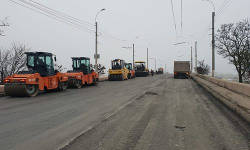 Работы на Горьковском мосту затягиваются