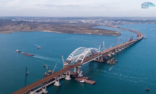 Осенью по мосту в Крым поедут грузовики