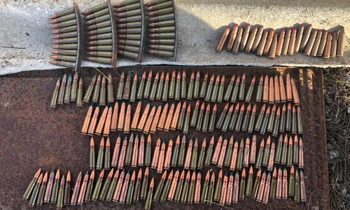 Под Керчью нашли целый ящик патронов и гранат