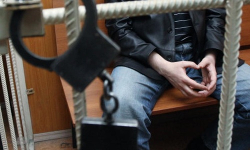 Обокравшего десять человек керчанина ждет суд