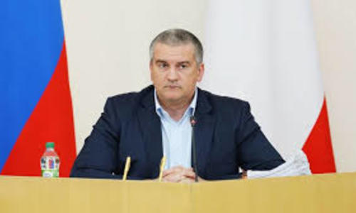 Аксенов грозит увольнениями виновным за срыв ФЦП