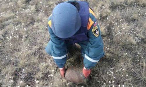 Возле ж/д станции в Багерово нашли две бомбы