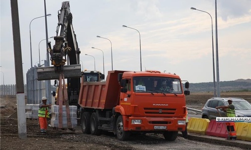 Пешеходные дорожки в Керчи делает ВАД