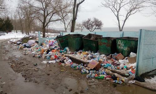 За невывоз мусора в Керчи подрядчику грозит 1,5-миллионный штраф