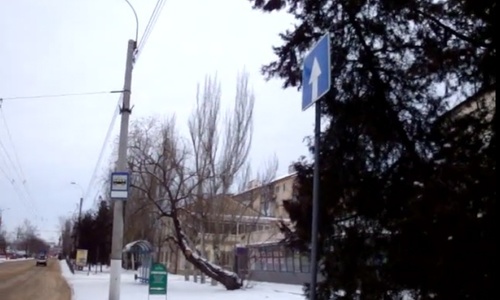 Керченский водитель пострадал из-за знака-невидимки