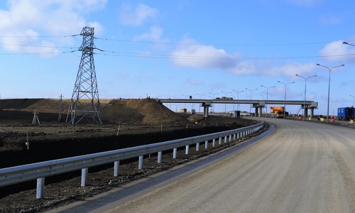 Открыты все полосы на съездах к Крымскому мосту