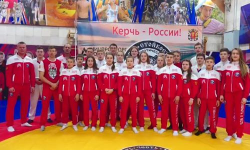 Керченские самбисты поздравили президента с Новым годом