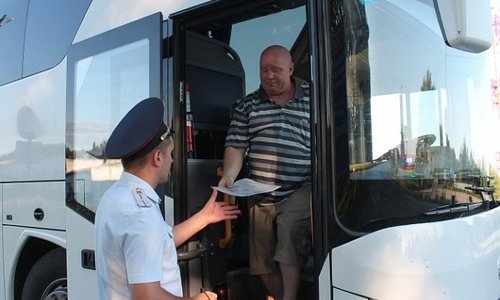 В Керчи массово проверяют перевозчиков пассажиров