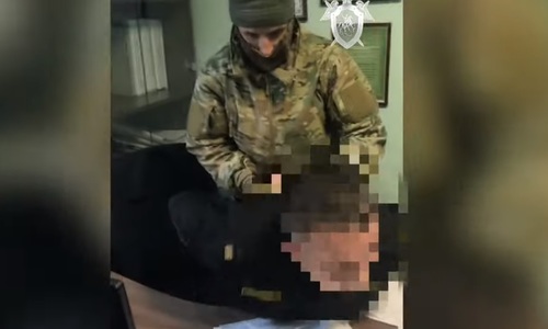 Как задерживали начальника отдела судебных приставов в Керчи